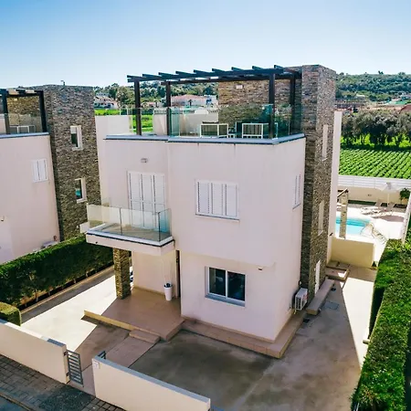 Villa Anemoni 10 *